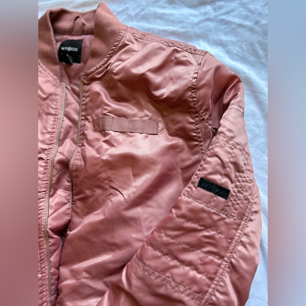 WT02 Men’s Bomber Jacket Size Large